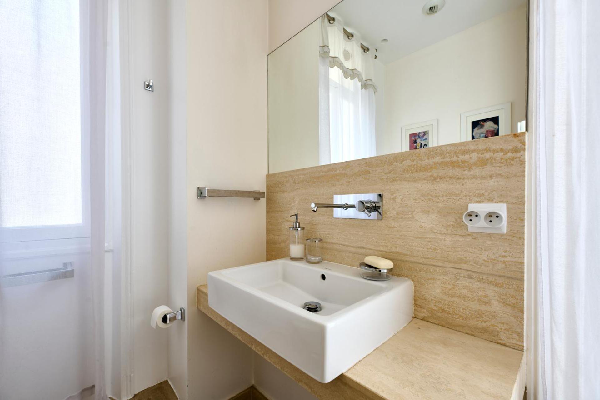 Appartement Triangle D'or - Champs-elysees