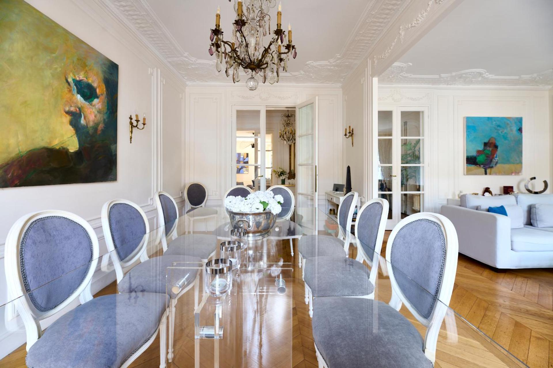 Appartement Triangle D'or - Champs-elysees Parijs