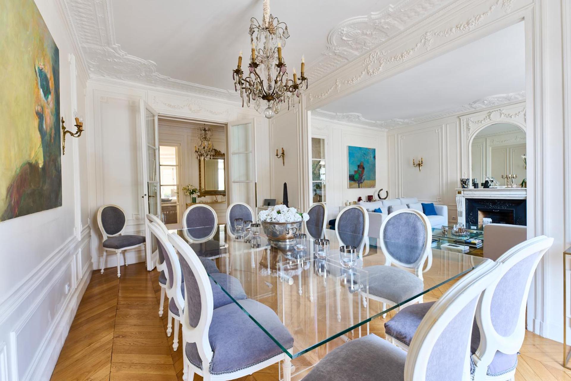 Appartement Triangle D'or - Champs-elysees Parijs